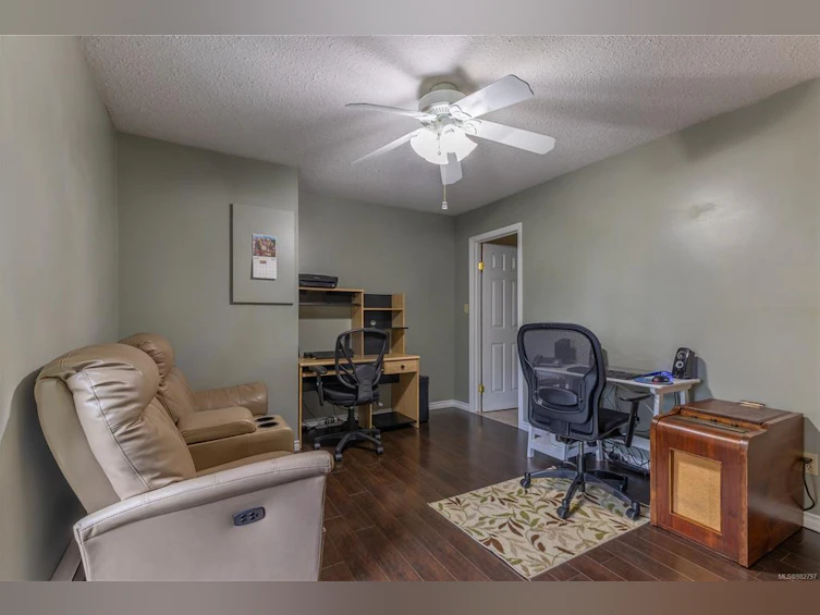 614 Springbok Road, Campbell River, BC, V9W 7C2 - 12