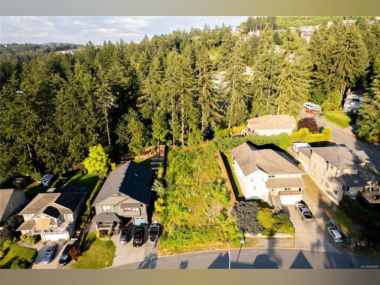 6265 Algonkin Place, Duncan, BC, V9L 6Z1 - 2