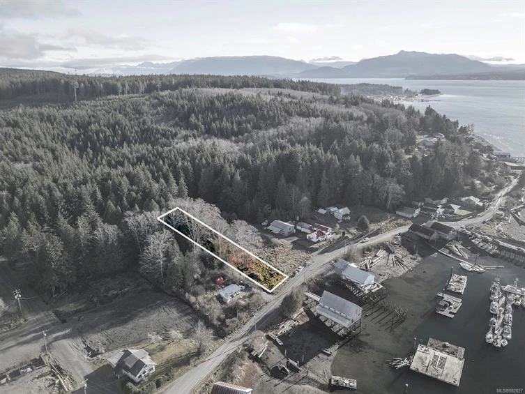 665 1st Street, Sointula, BC, V0N 3E0 - 9