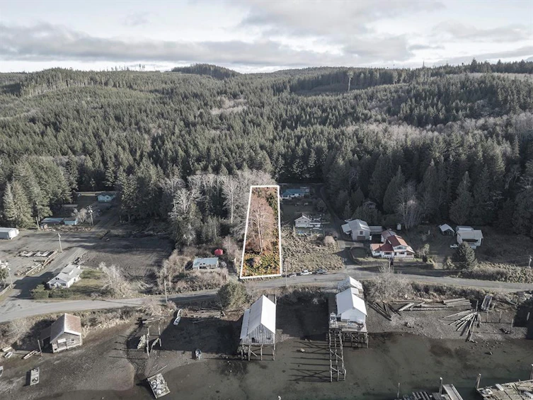 665 1st Street, Sointula, BC, V0N 3E0 - 11