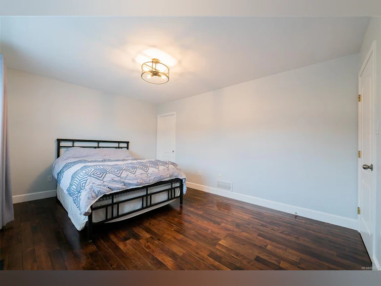 5685 Malibu Terrace, Nanaimo, BC, V9T 5W7 - 15