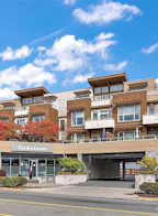 303 7161 West Saanich Road
