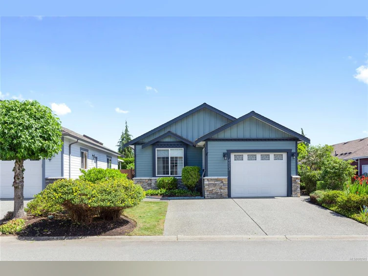 4053 Magnolia Drive, Nanaimo, BC, V9R 4M9 - 2