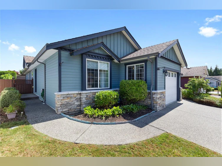 4053 Magnolia Drive, Nanaimo, BC, V9R 4M9 - 3