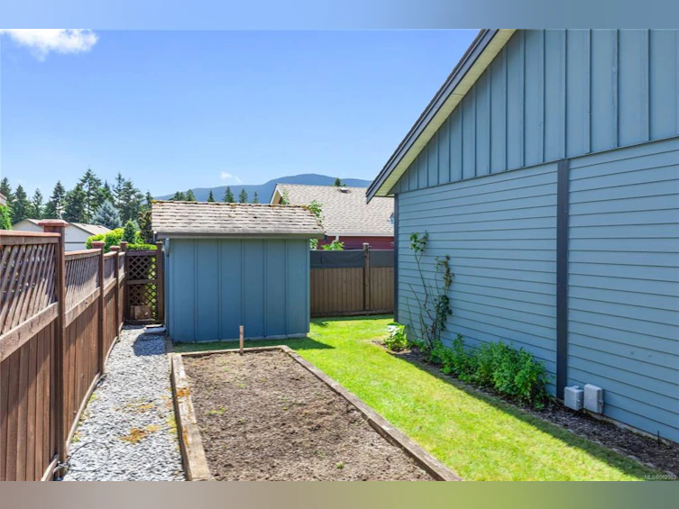 4053 Magnolia Drive, Nanaimo, BC, V9R 4M9 - 23