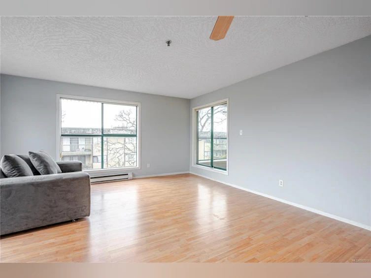 307-3460 Quadra Street, Saanich, BC, V8X 1G6 - 4