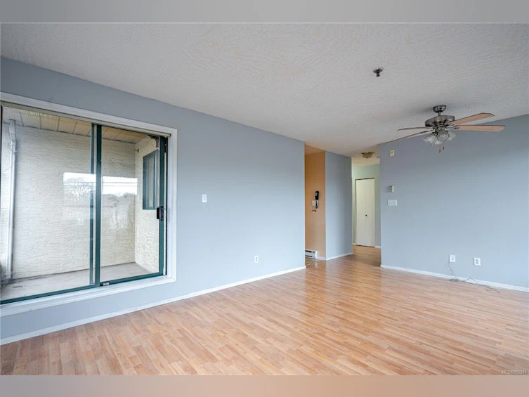 307-3460 Quadra Street, Saanich, BC, V8X 1G6 - 10