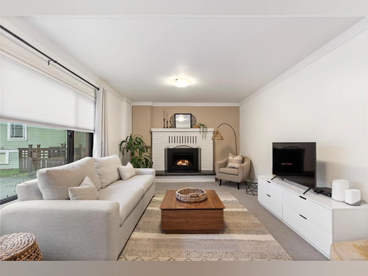 3520 Maplewood Road, Saanich, BC, V8P 3N3 - 29