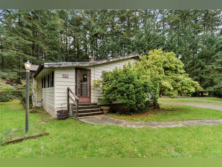 1405 Wild Rose Drive, Gabriola Island, BC, V0R 1X1 - 3