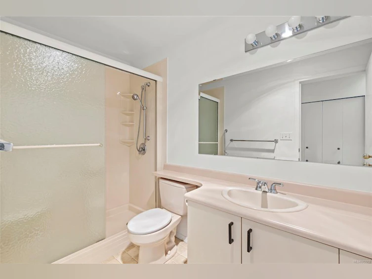 2-4120 Interurban Road, Saanich, BC, V8Z 6W7 - 16