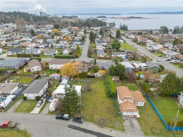 1539 Brook Street, Crofton, BC, V0R 1R0 - 2