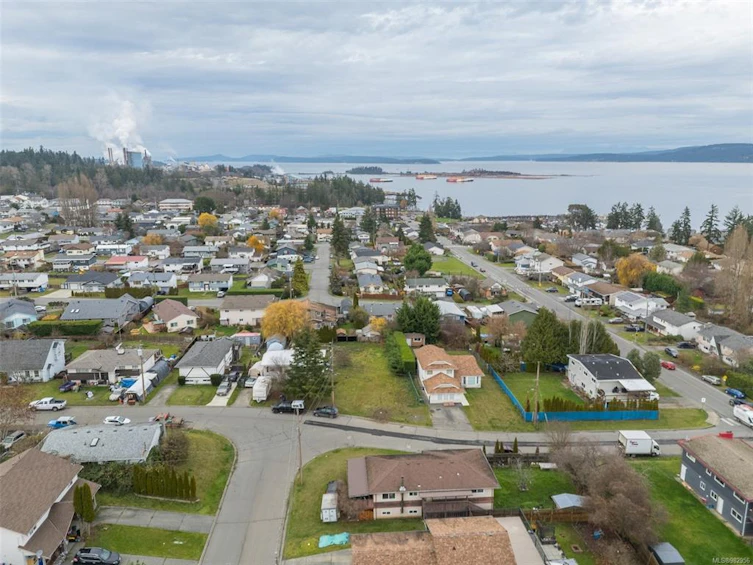1539 Brook Street, Crofton, BC, V0R 1R0 - 38