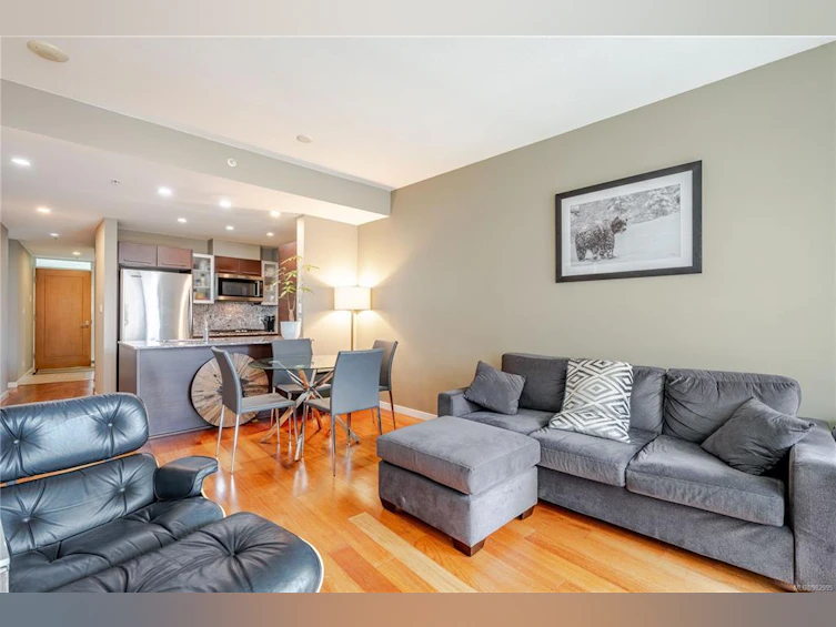 304-68 Songhees Road, Victoria, BC, V9A 0A3 - 6