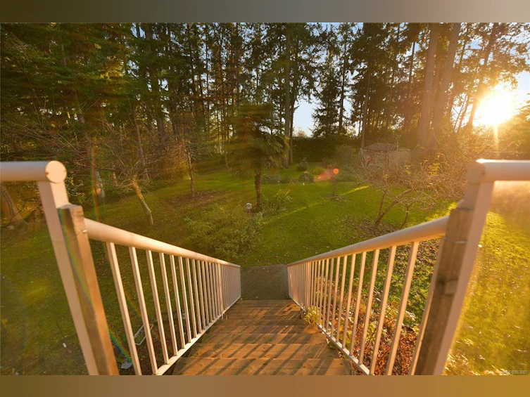 613 Downey Road, North Saanich, BC, V8L 5M6 - 15