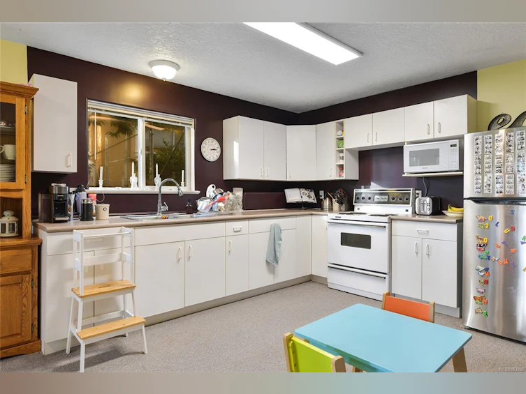 613 Downey Road, North Saanich, BC, V8L 5M6 - 35