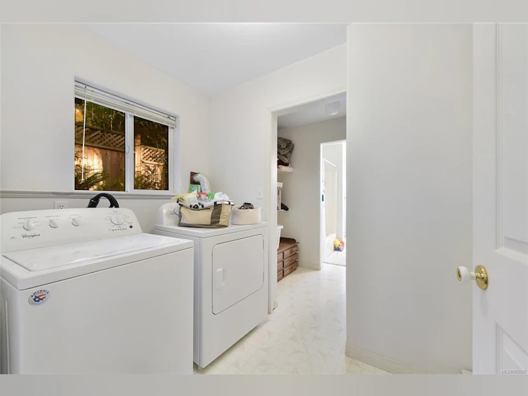 613 Downey Road, North Saanich, BC, V8L 5M6 - 43