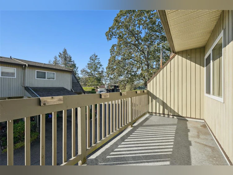 1-3981 Saanich Road, Saanich, BC, V8X 1Y9 - 25