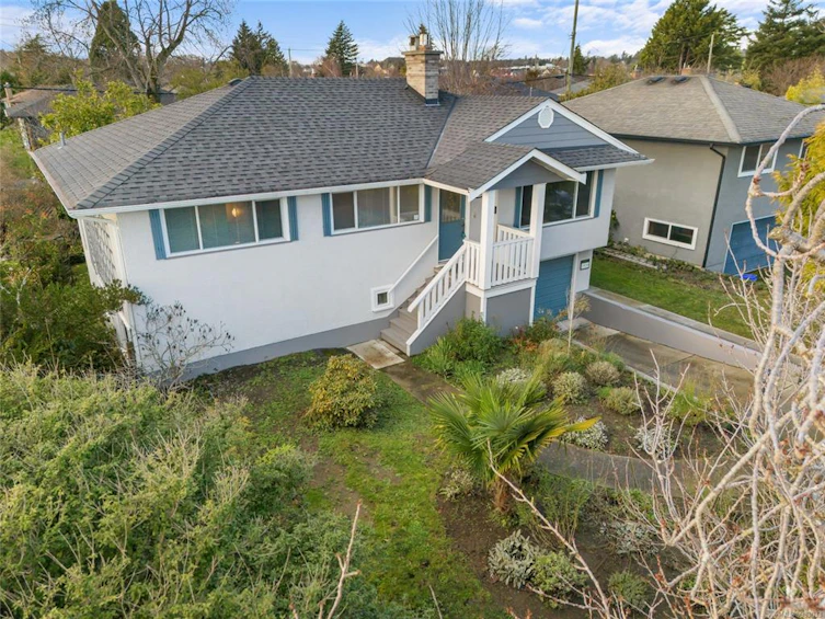 2920 Queenston Street, Saanich, BC, V8R 4P5 - 3
