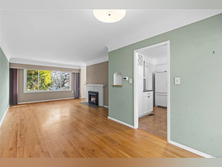 2920 Queenston Street, Saanich, BC, V8R 4P5 - 7