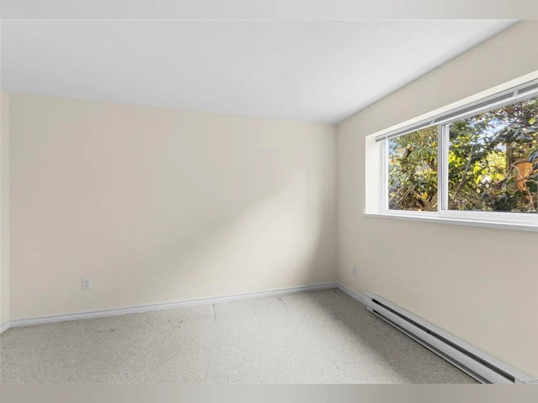 2920 Queenston Street, Saanich, BC, V8R 4P5 - 22