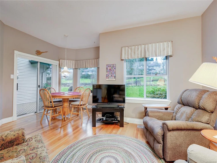 97-530 Marsett Place, Saanich, BC, V8Z 7J2 - 11