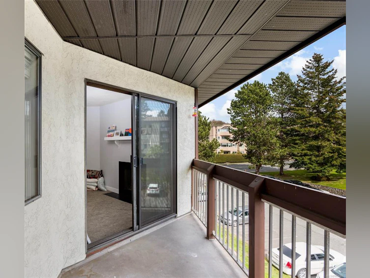 512-71 W Gorge Road, Saanich, BC, V9A 1L9 - 13