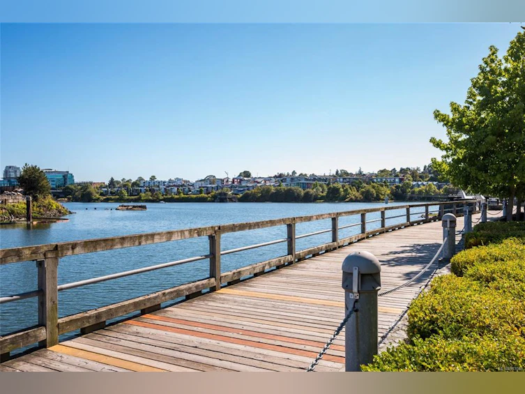 512-71 W Gorge Road, Saanich, BC, V9A 1L9 - 24