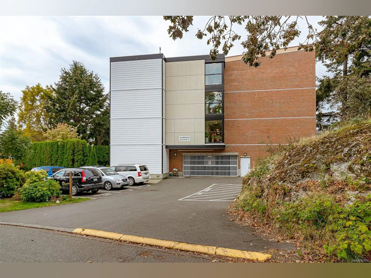 301-520 Foster Street, Esquimalt, BC, V9A 7P5 - 4