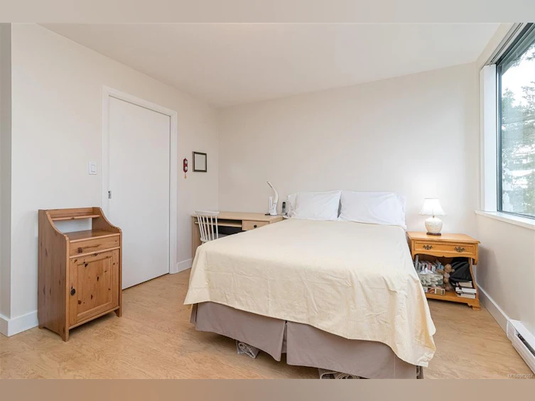 301-520 Foster Street, Esquimalt, BC, V9A 7P5 - 19