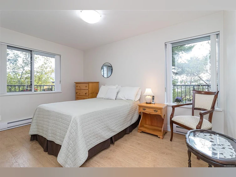 301-520 Foster Street, Esquimalt, BC, V9A 7P5 - 23
