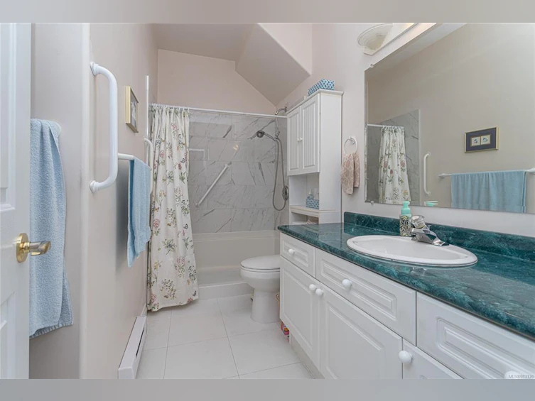 3-9903 Resthaven Avenue, Sidney, BC, V8L 3E9 - 23