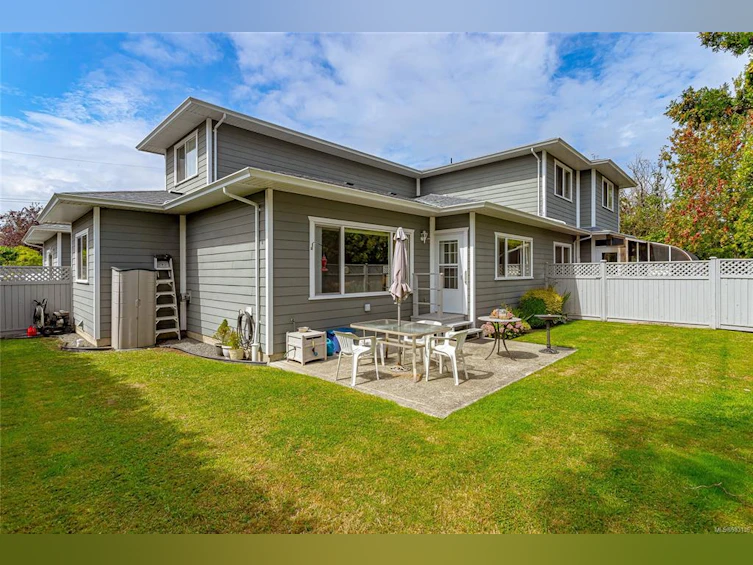 3-9903 Resthaven Avenue, Sidney, BC, V8L 3E9 - 33