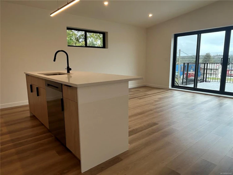 201-1683 Larch Road, Ucluelet, BC, V0R 3A0 - 14