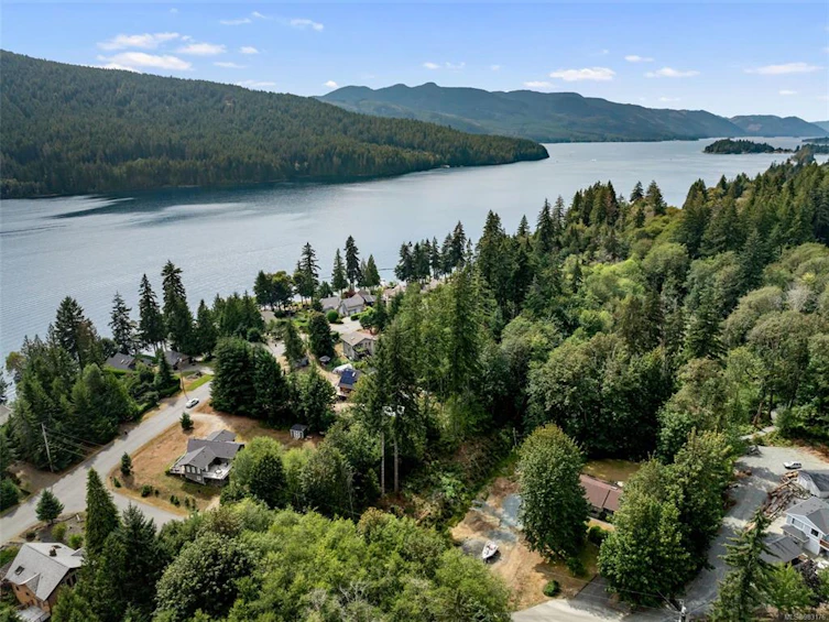 8130 Miracle Close, Youbou, BC, V0R 3E1 - 6