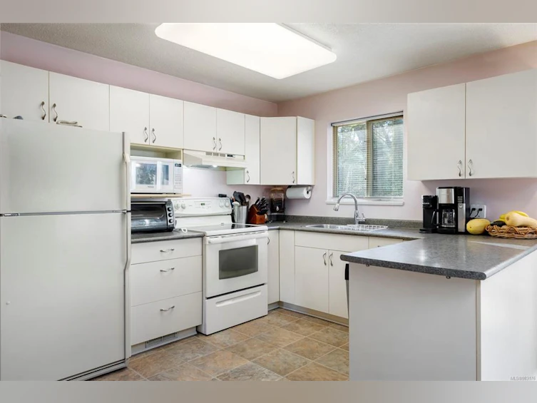8130 Miracle Close, Youbou, BC, V0R 3E1 - 18
