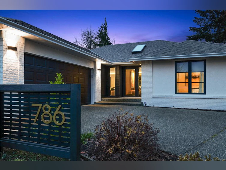 786 Nicolls Drive, French Creek, BC, V9P 1W9 - 44