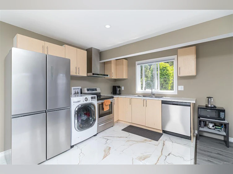 2941 Cuthbert Place, Colwood, BC, V9B 2J2 - 9