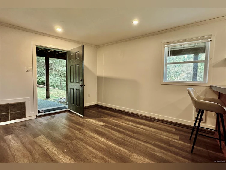 1373 Victoria Road, Ucluelet, BC, V0R 3A0 - 36