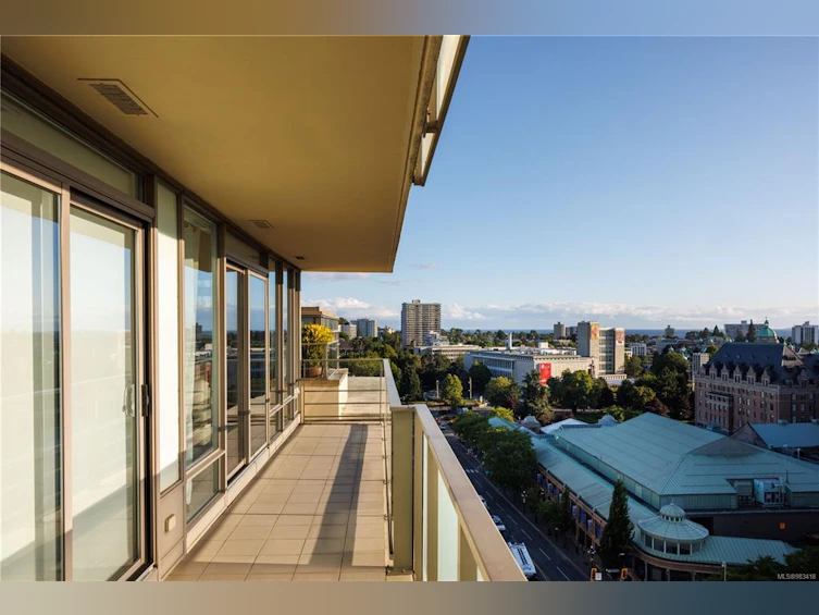 1406-707 Courtney Street, Victoria, BC, V8W 0A9 - 38