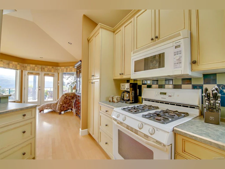 3748 Meares Drive, Port Alberni, BC, V9Y 5H5 - 38