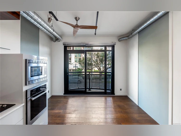 205-1029 View Street, Victoria, BC, V8V 0C9 - 11