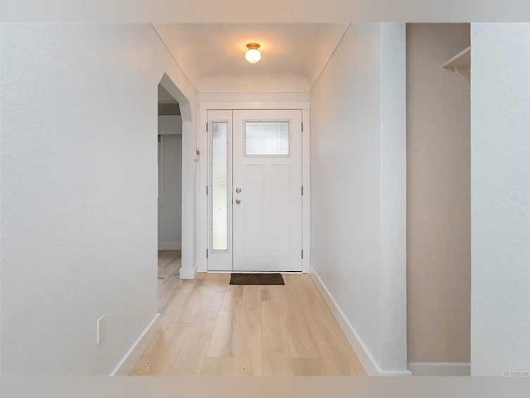 617 Sedger Road, Saanich, BC, V8Z 1R9 - 7