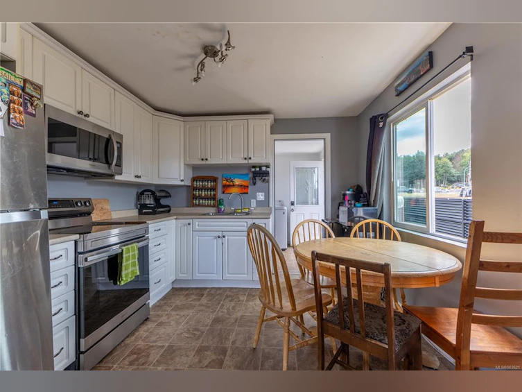 1995 15th Avenue, Campbell River, BC, V9W 4K2 - 5