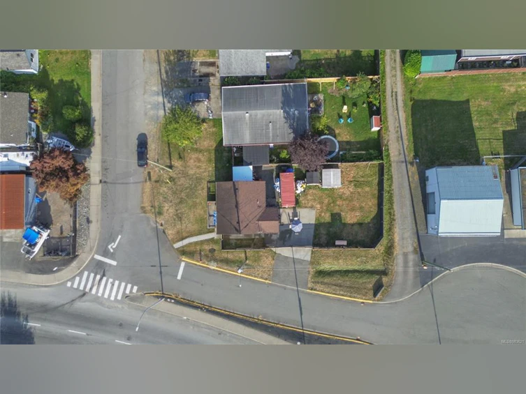 1995 15th Avenue, Campbell River, BC, V9W 4K2 - 23