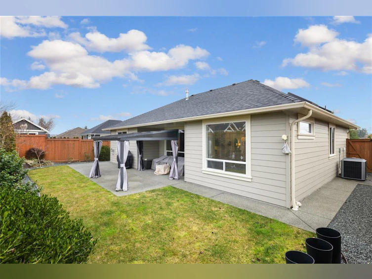303 Renz Road, Parksville, BC, V9P 1E3 - 16