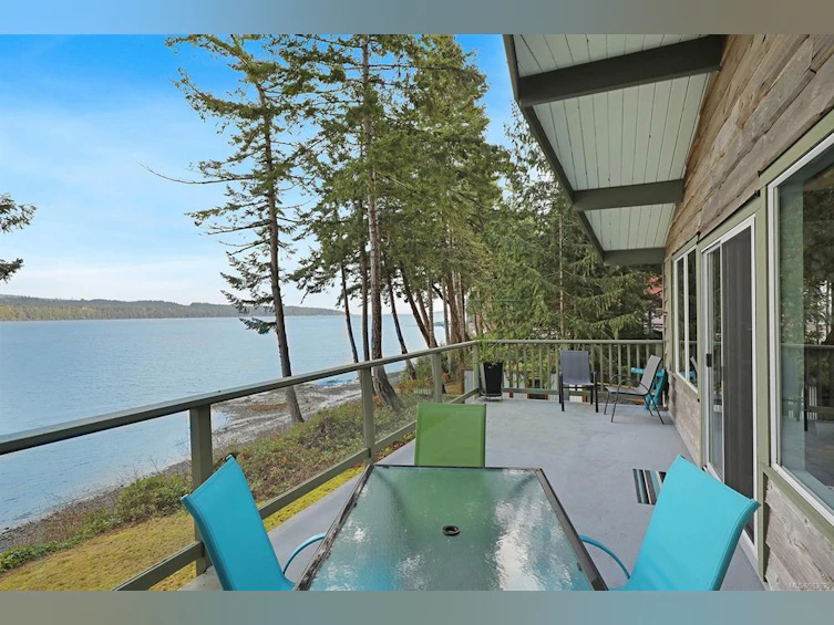 7736 Ships Point Road, Fanny Bay, BC, V0R 1W0 - 15