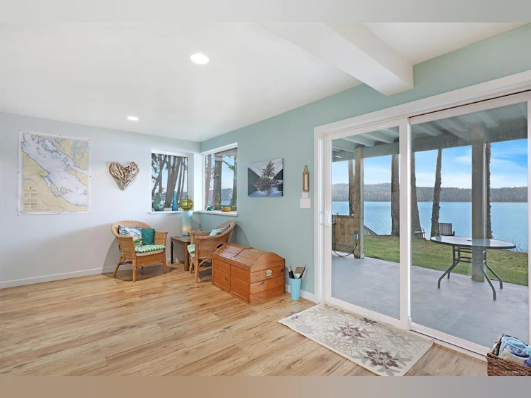 7736 Ships Point Road, Fanny Bay, BC, V0R 1W0 - 38