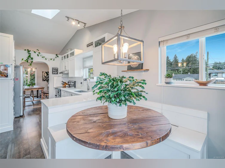 6028 Newport Drive, Nanaimo, BC, V9V 1M6 - 5