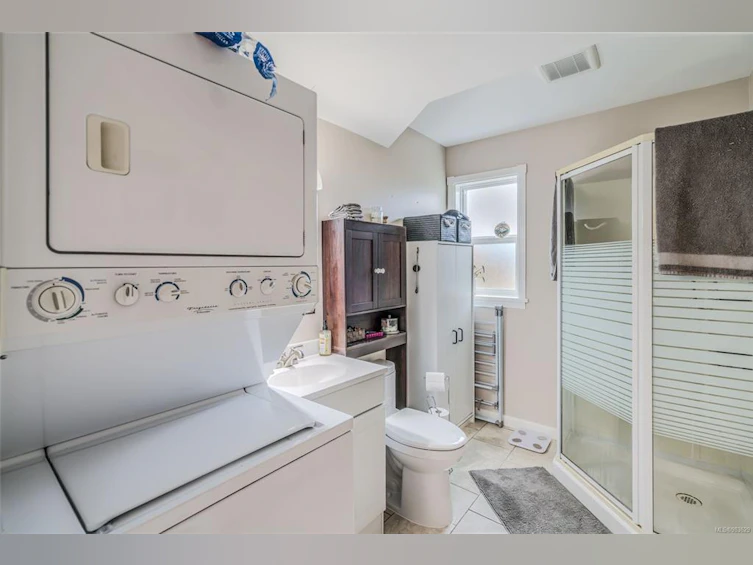 6028 Newport Drive, Nanaimo, BC, V9V 1M6 - 38