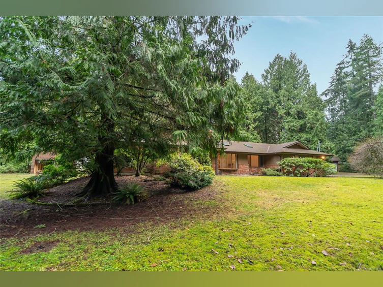1011 Hollywood Road, Qualicum Beach, BC, V9K 1N2 - 31